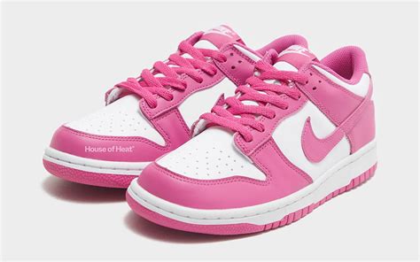 hot pink Nike dunks low